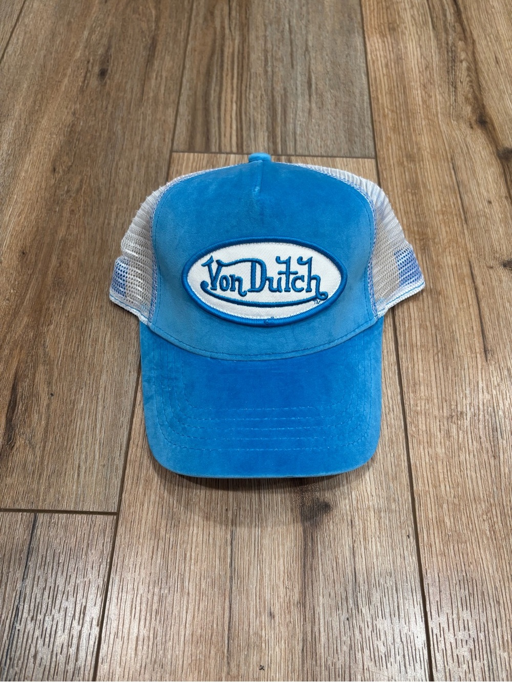 New Y2K Von Dutch Velvet Baby Blue & White Trucker Hat
